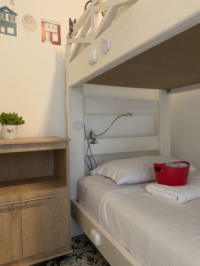 Mad Nomad Hostel Μπογκοτά Εξωτερικό φωτογραφία